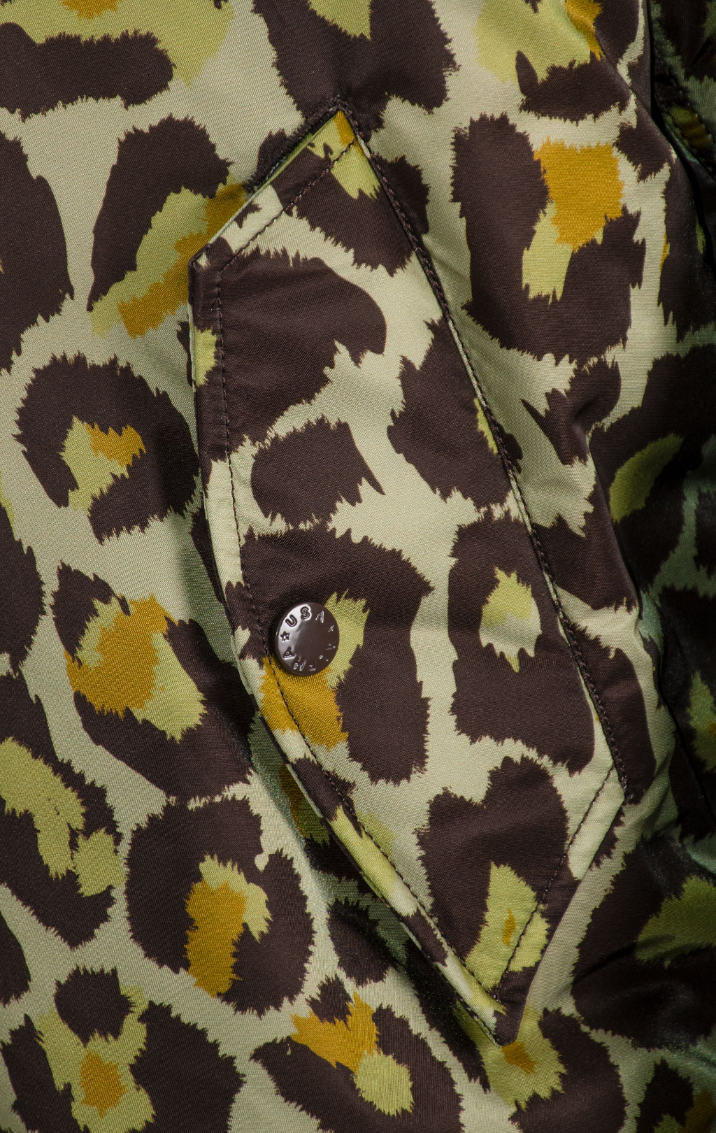 Женская куртка-бомбер лётная ALPHA INDUSTRIES CORE CAMO MA-1 olive leo camo 