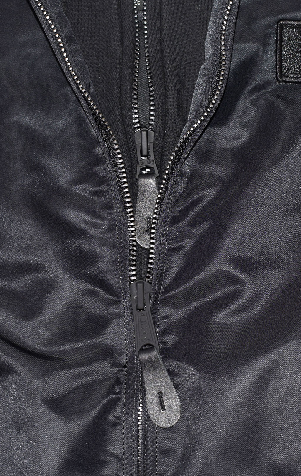 Куртка-бомбер лётная ALPHA INDUSTRIES D-Tec SE big size MA-1 black/reflective 