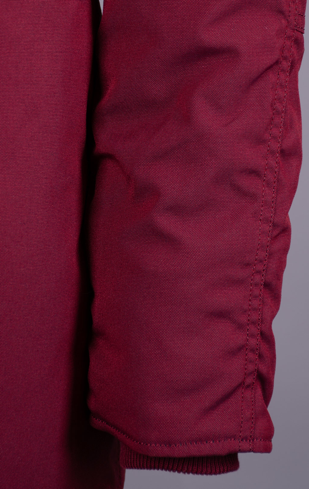 Женская аляска ALPHA INDUSTRIES EXPLORER натур. мех burgundy 