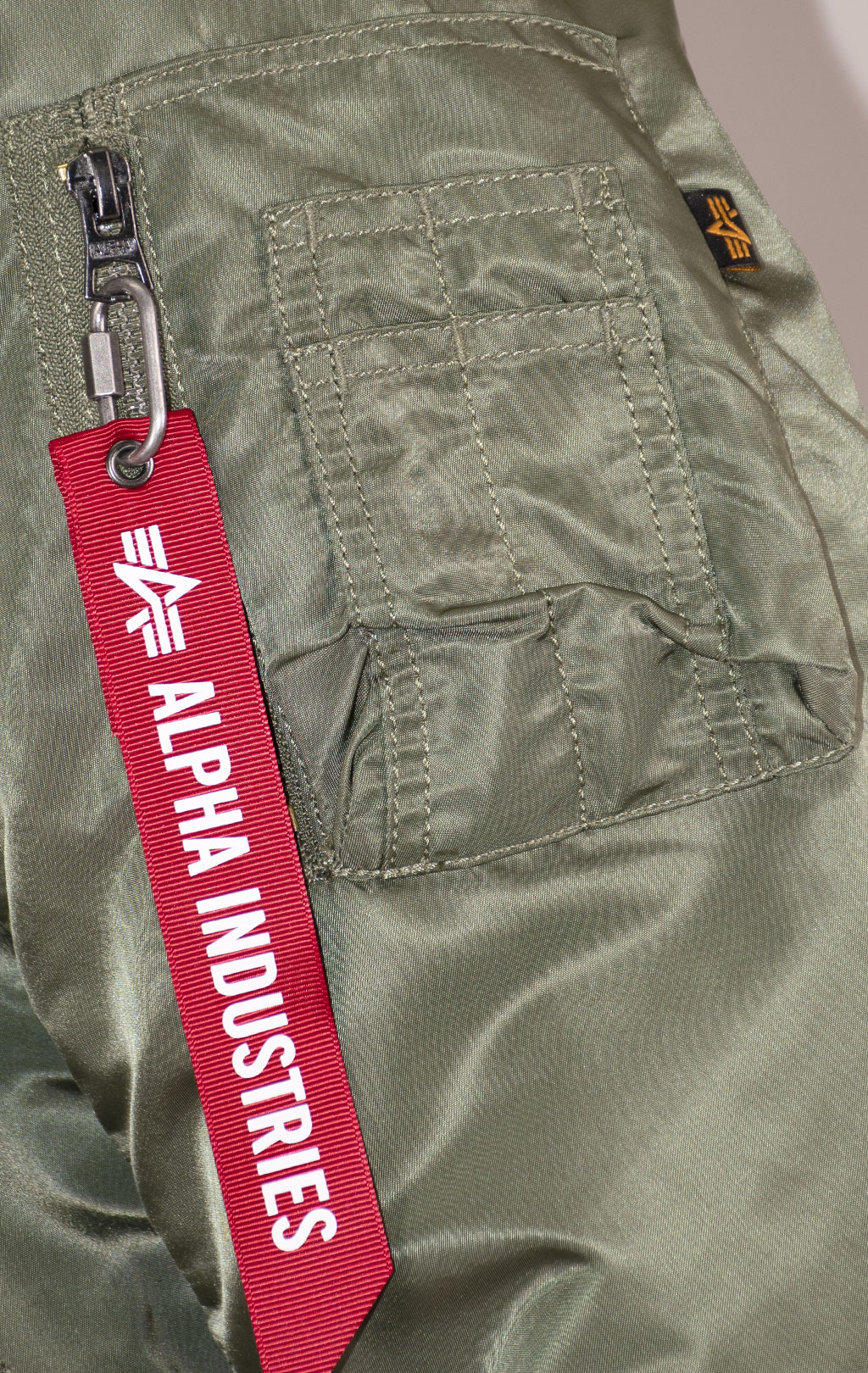 Бомбер ALPHA INDUSTRIES ORIGINAL FIT MA-1 SS 25 m sage 