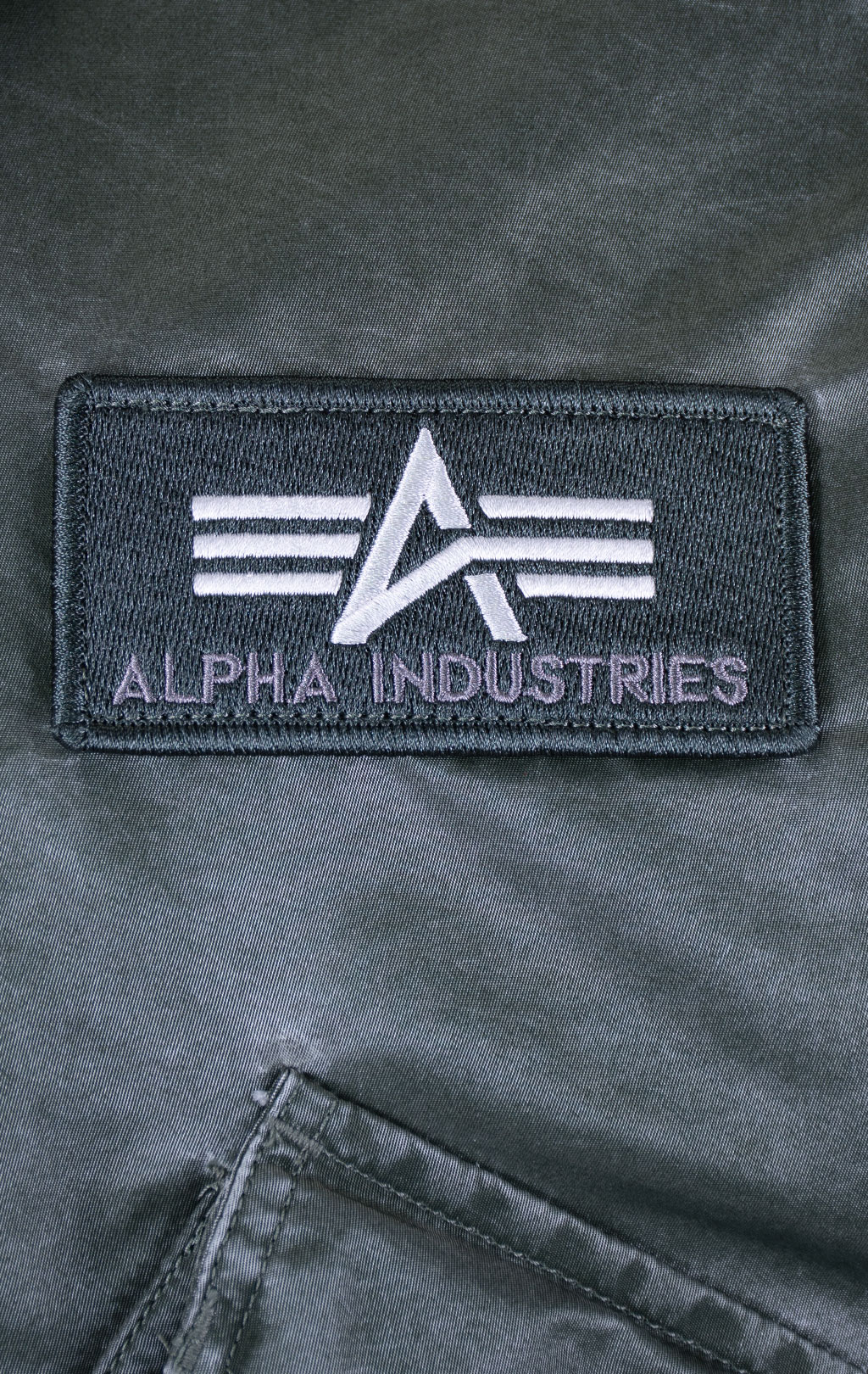 Куртка лётная ALPHA INDUSTRIES CWU 45/P HERITAGE FIT FLIGHT JACKET (BATTLEWASH) FW 26/27 deep forest 