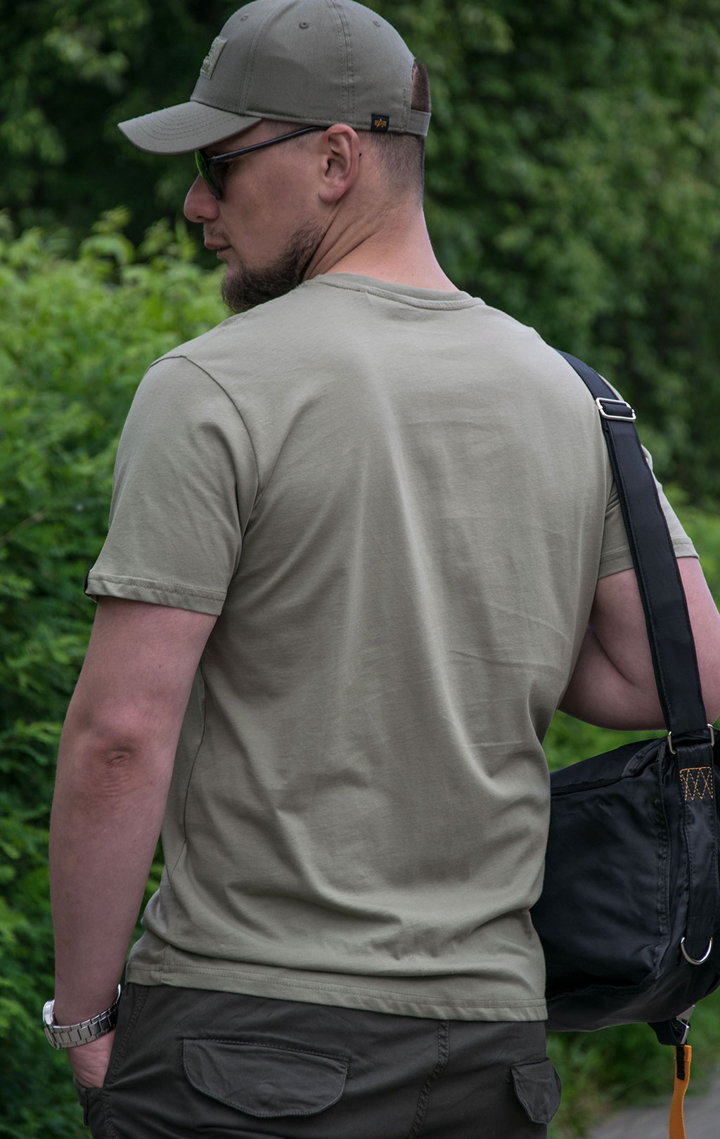 Футболка ALPHA INDUSTRIES BASIC T SMALL LOGO big size olive 