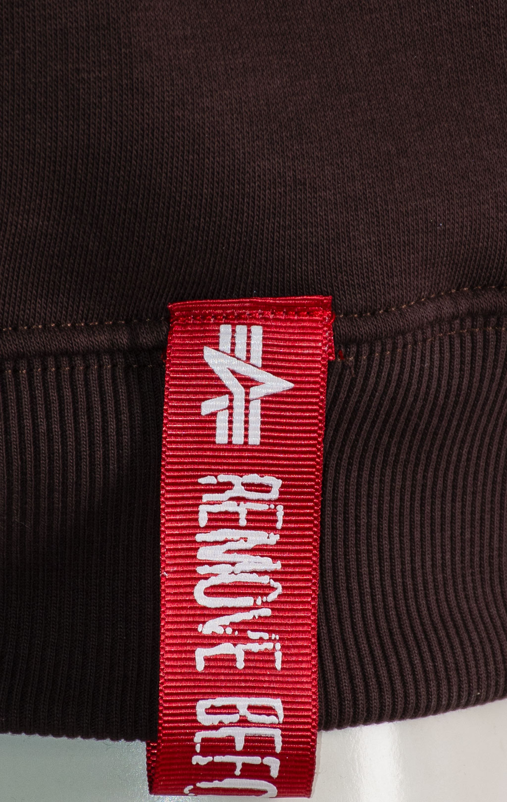 Свитшот ALPHA INDUSTRIES BASIC SWEATER SMALL LOGO hunter brown 