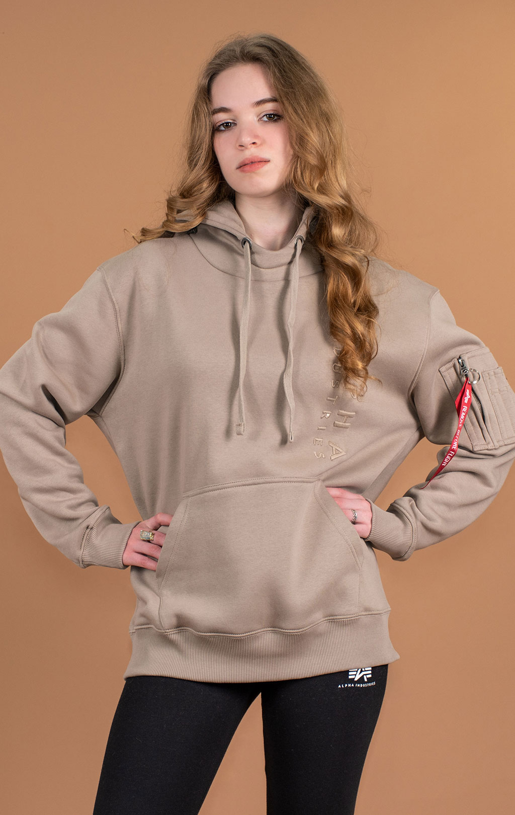 Толстовка ALPHA INDUSTRIES EMB HOODY vintage sand 