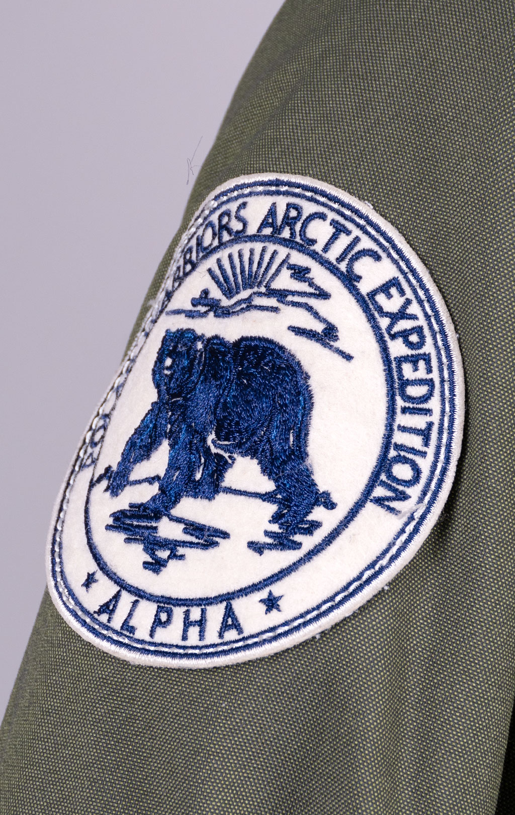 Женская аляска ALPHA INDUSTRIES POLAR натур. мех dark green 