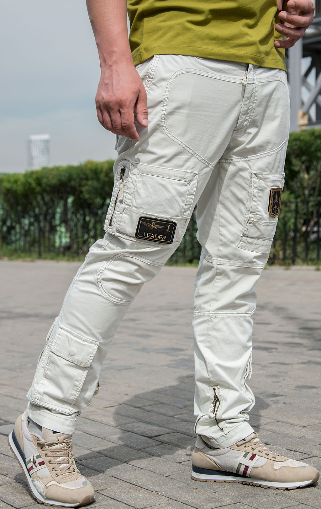 Брюки-карго AERONAUTICA MILITARE SS 21/AL gesso (PA 1387) 