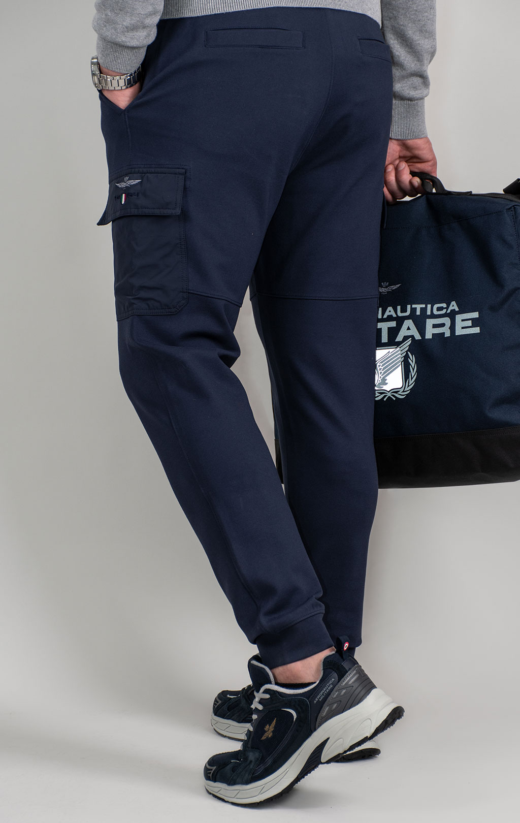 Брюки спортивные AERONAUTICA MILITARE SS 25/BD blue navy (PF 964) 