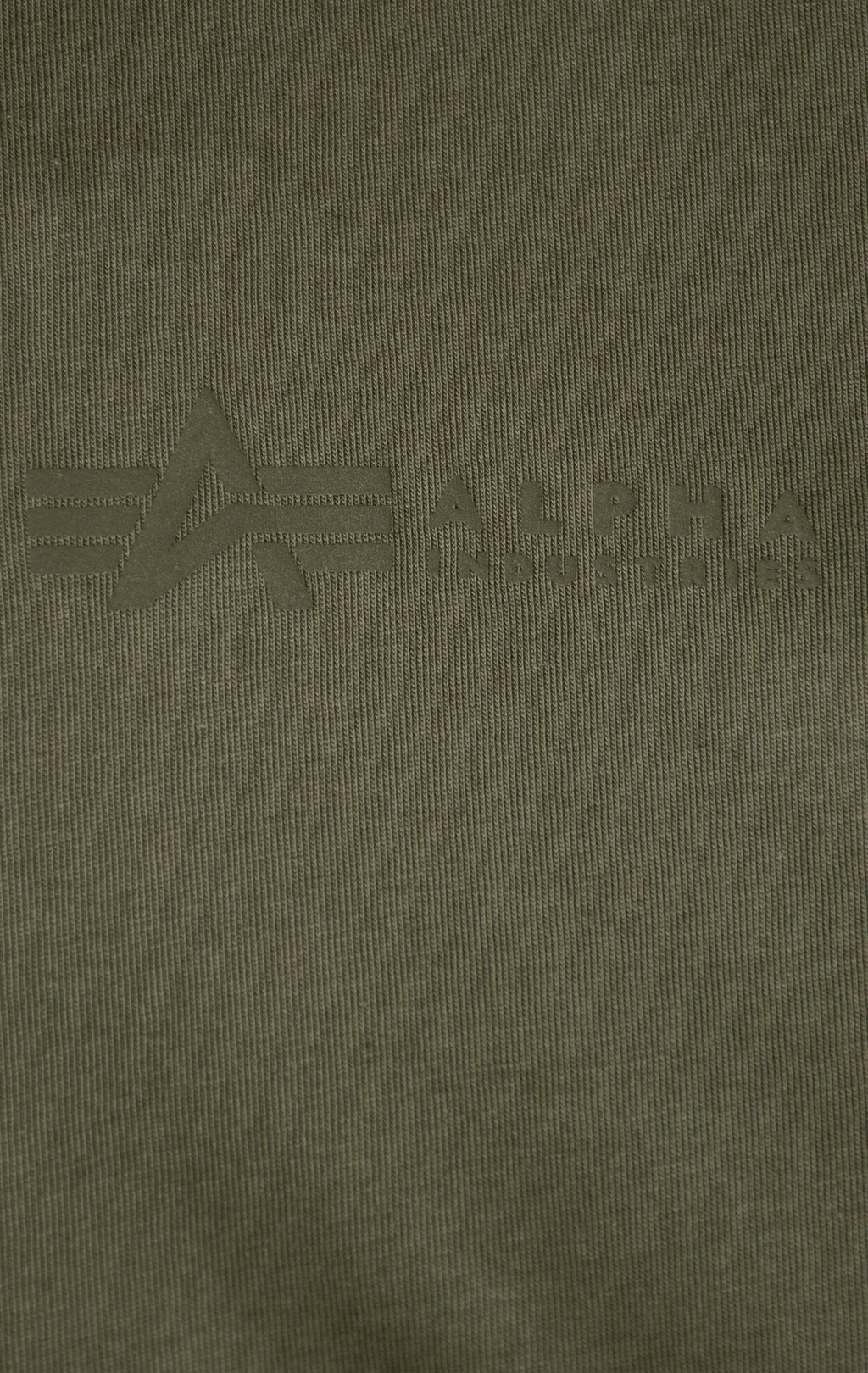 Футболка ALPHA INDUSTRIES AIR FORCE T dark olive 