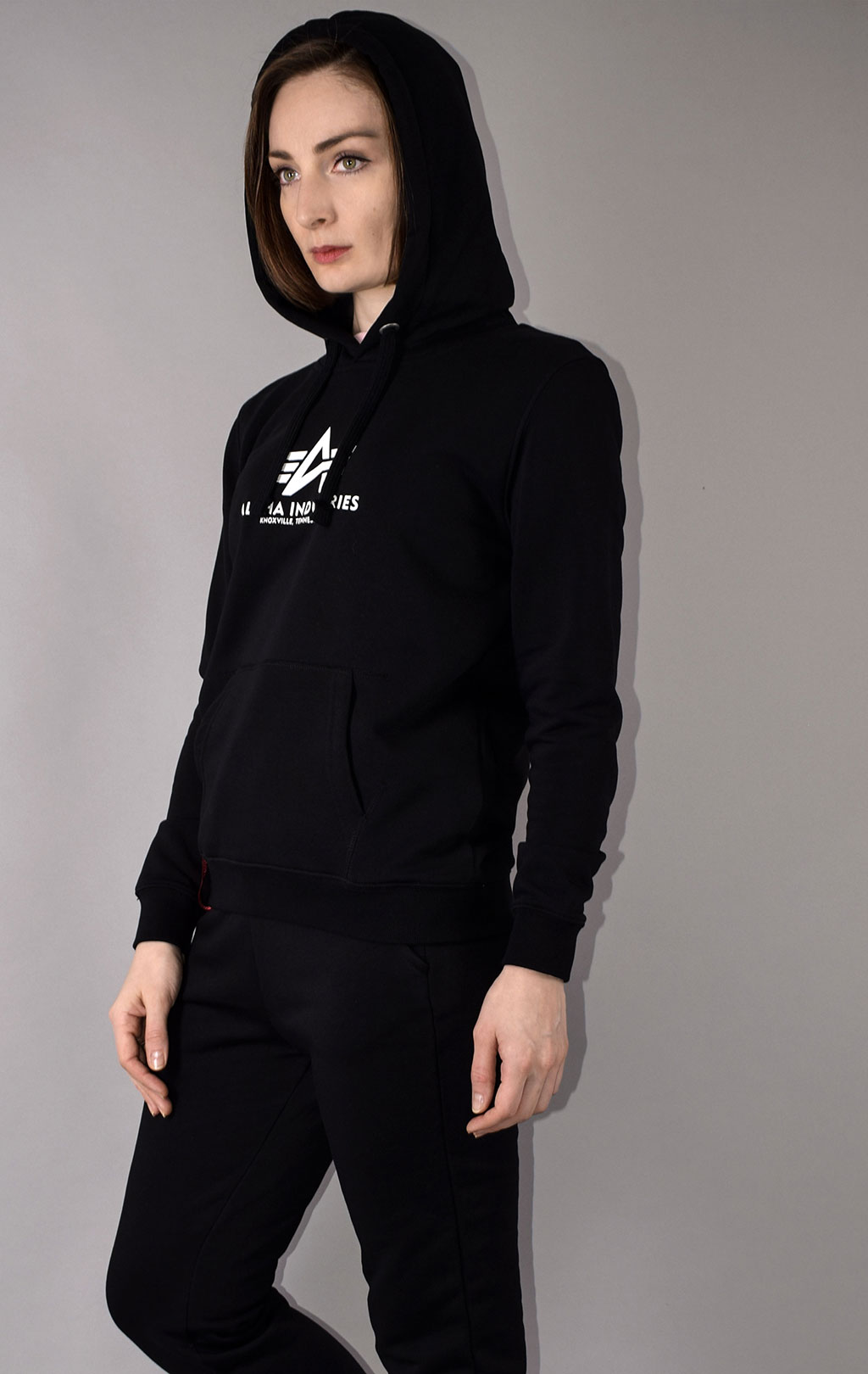 Женская толстовка ALPHA INDUSTRIES NEW BASIC HOODY black 