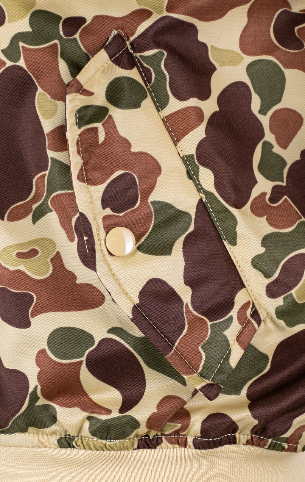 Бомбер-ветровка ALPHA INDUSTRIES L-2B HOODED GEN-II FLIGHT JACKET SS 24 m green frogskin camo 