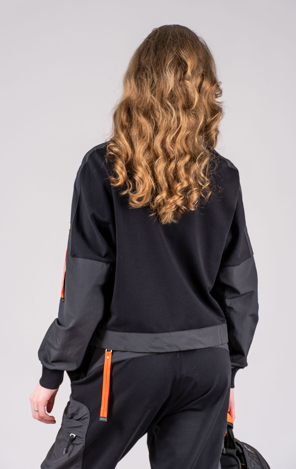 Женская толстовка PARAJUMPERS JADIE на молнии SS 25 m black 