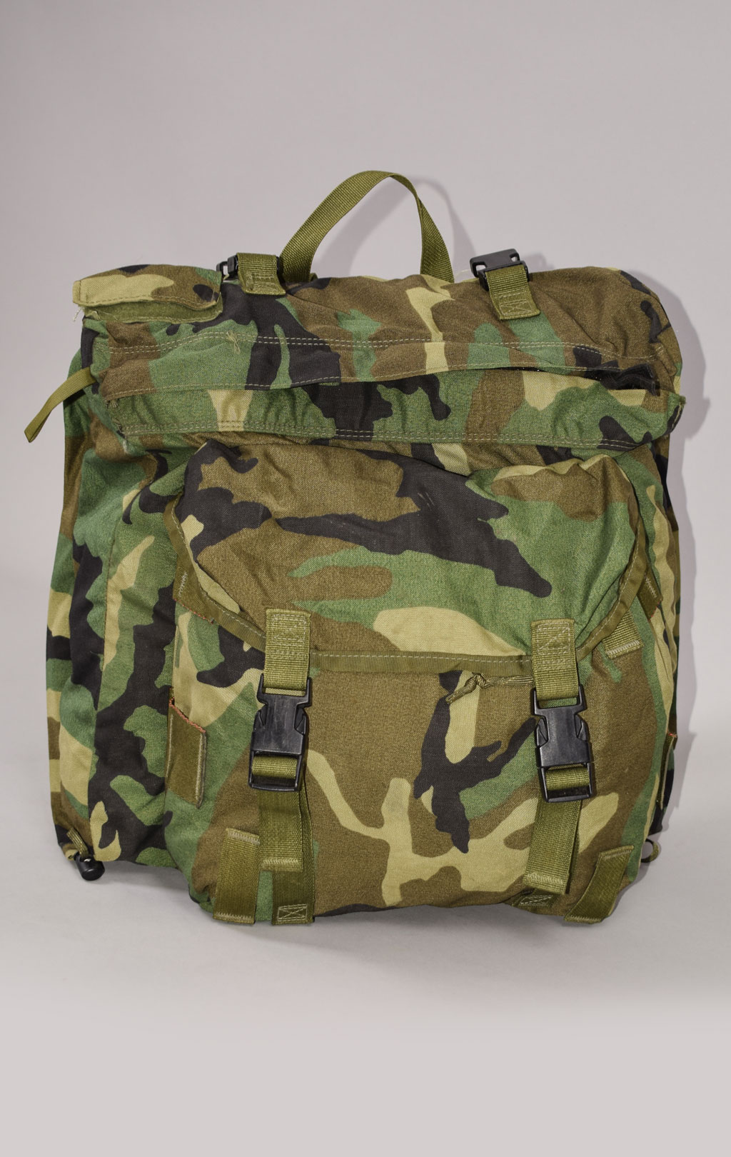 Рюкзак тактический Patrol Pack camo woodland б/у США