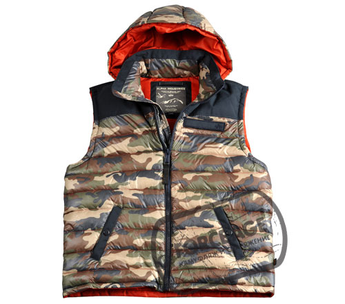 Жилет ALPHA INDUSTRIES EXPEDITION DOWN camo woodland Жилет ALPHA INDUSTRIES EXPEDITION DOWN camo woodland