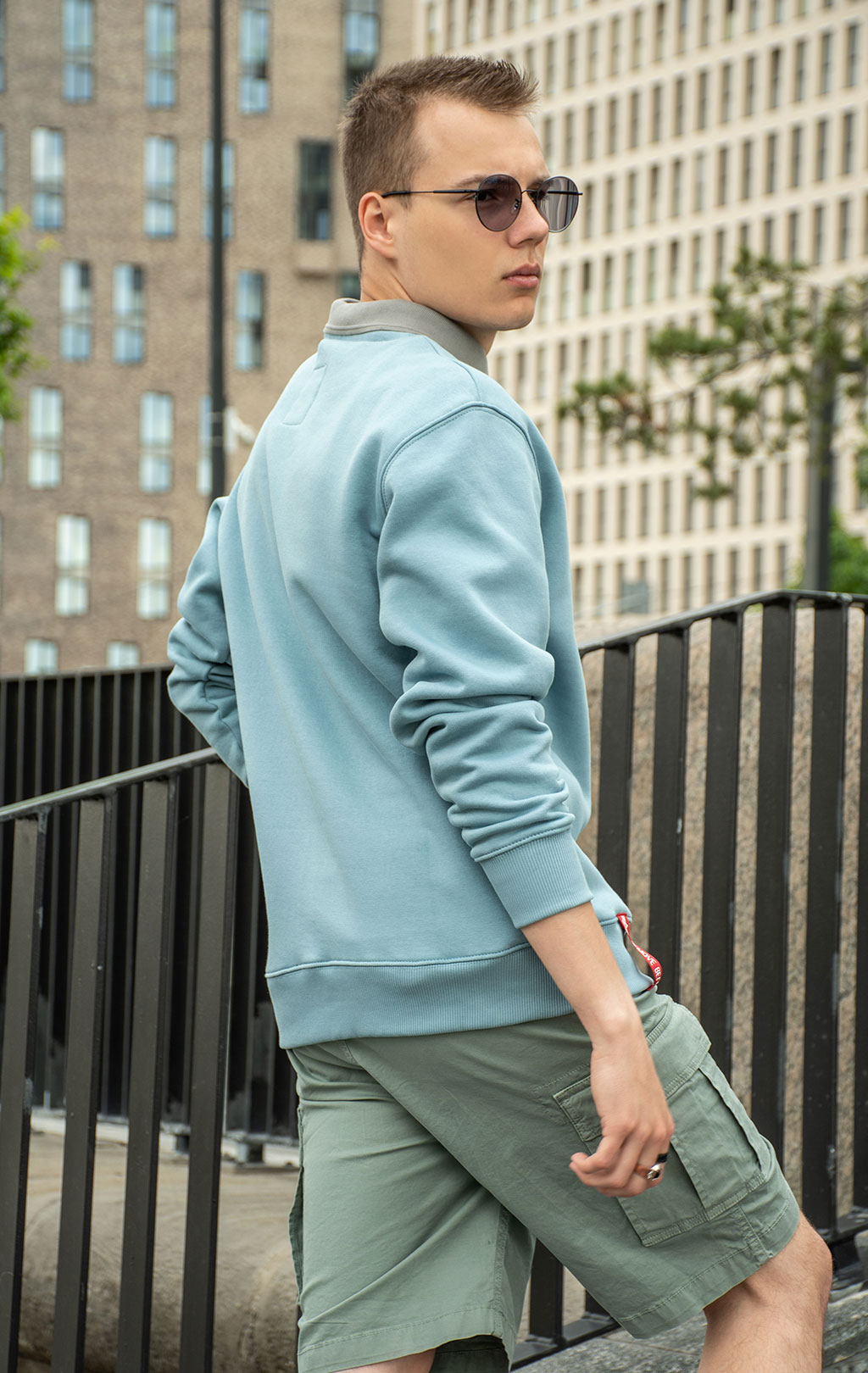 Свитшот ALPHA INDUSTRIES BASIC SWEATER SMALL LOGO greyblue 