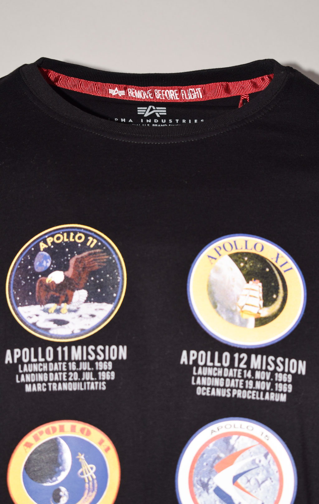 Футболка ALPHA INDUSTRIES NASA APOLLO MISSION T black 