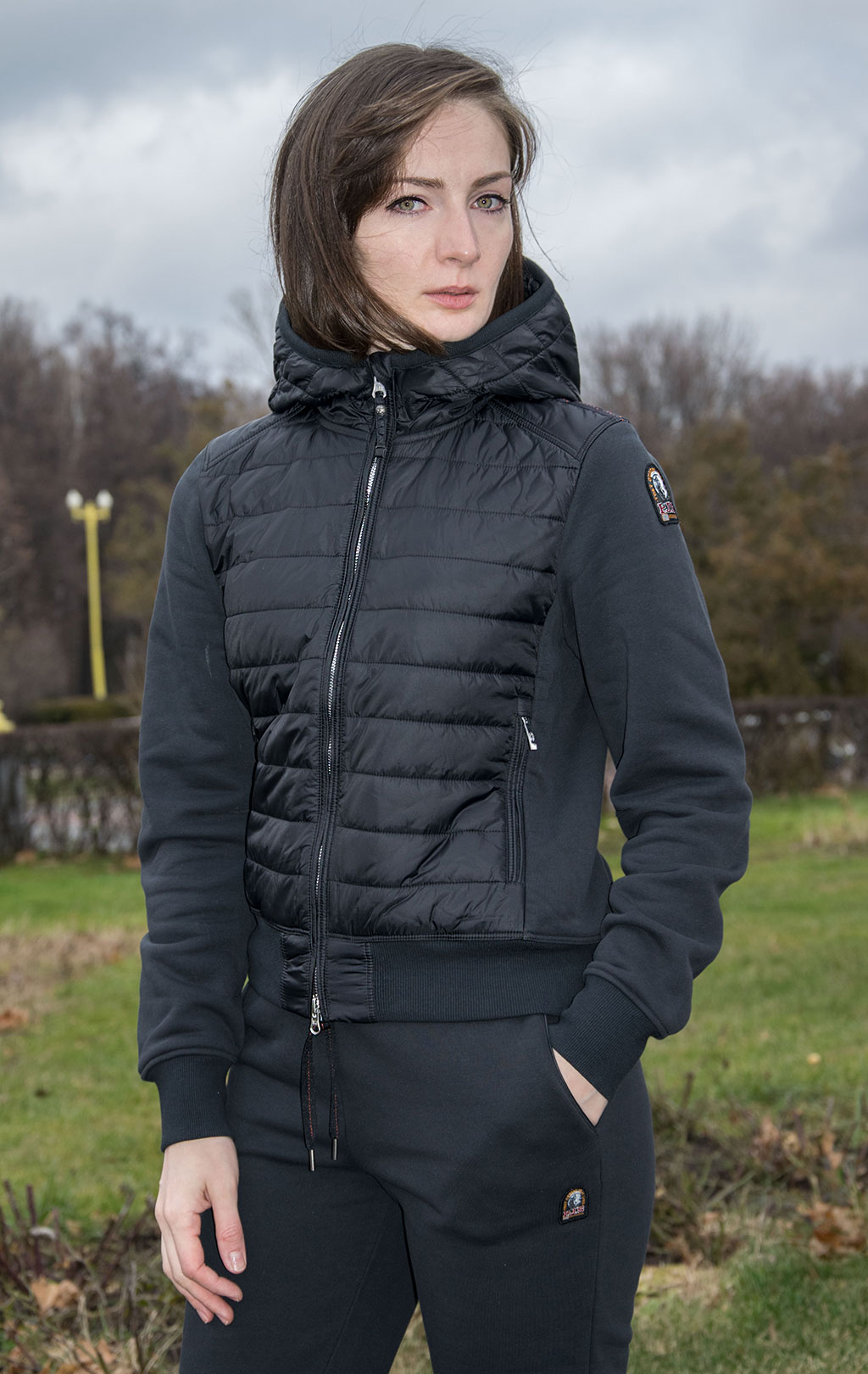 Женская толстовка с капюшоном PARAJUMPERS CAELIE FW21/22 black 