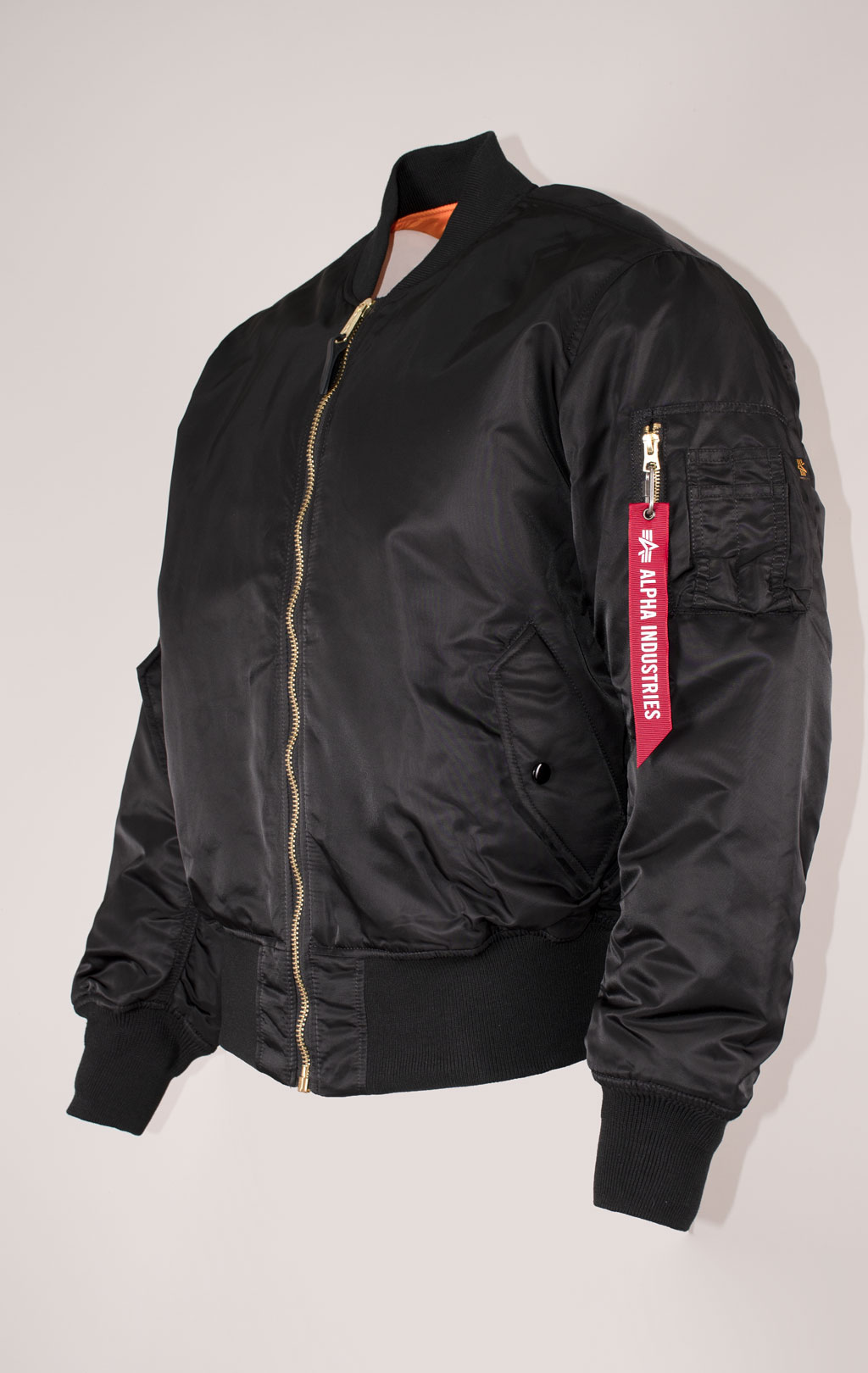 Бомбер ALPHA INDUSTRIES MA-1 original fit SS 26 black 