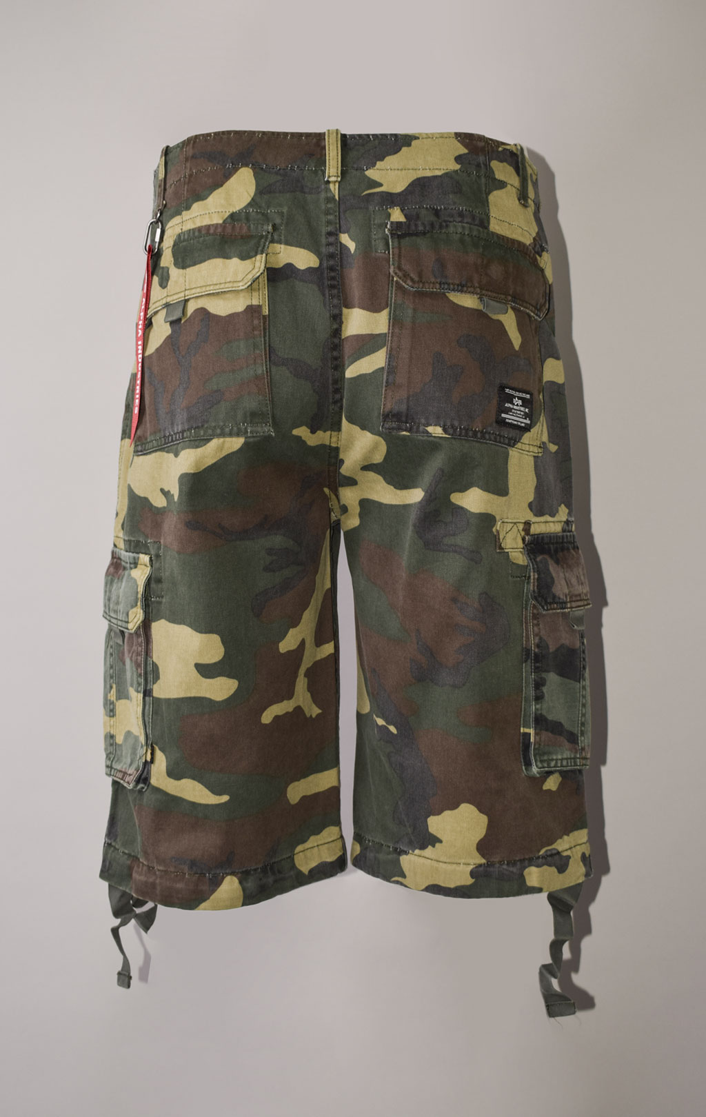 Шорты ALPHA INDUSTRIES JET US SS 23 camo woodland 