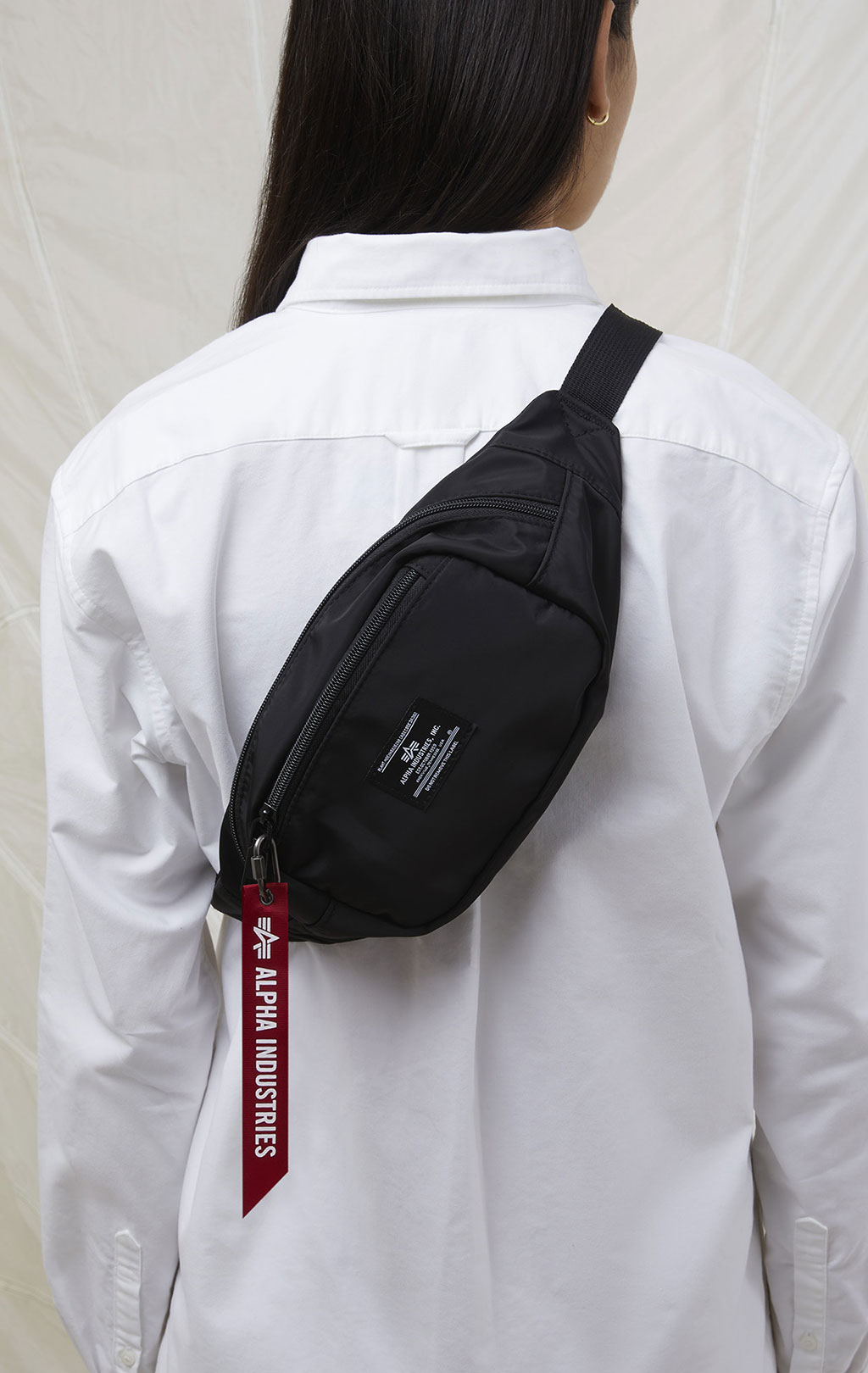 Сумка поясная ALPHA INDUSTRIES CREW WAIST BAG SS 23 black 