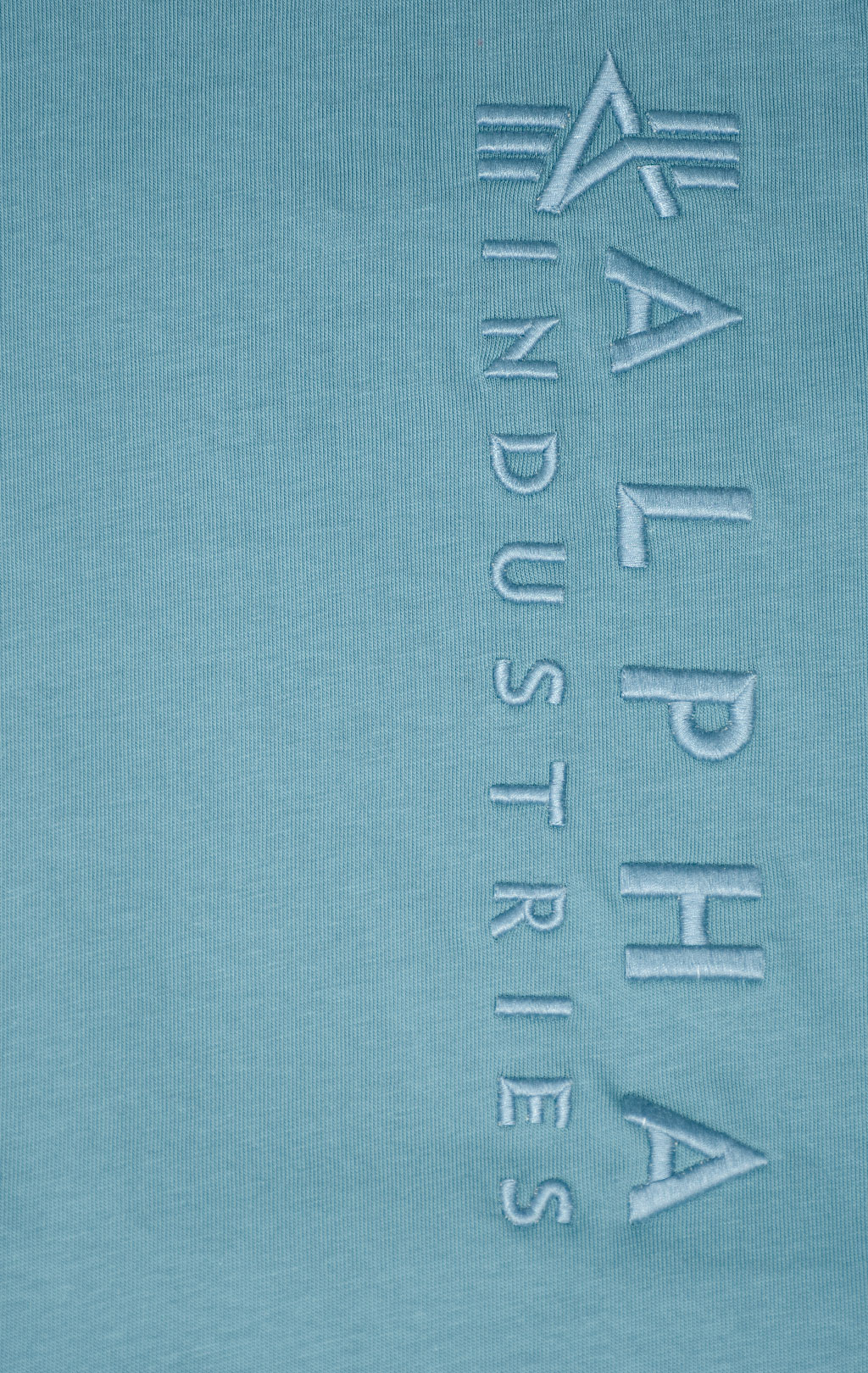 Футболка ALPHA INDUSTRIES EMB T greyblue 