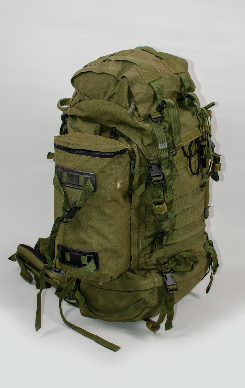 Рюкзак боевой LOWE 115 MOLLE с боковыми подсумками olive б/у 
