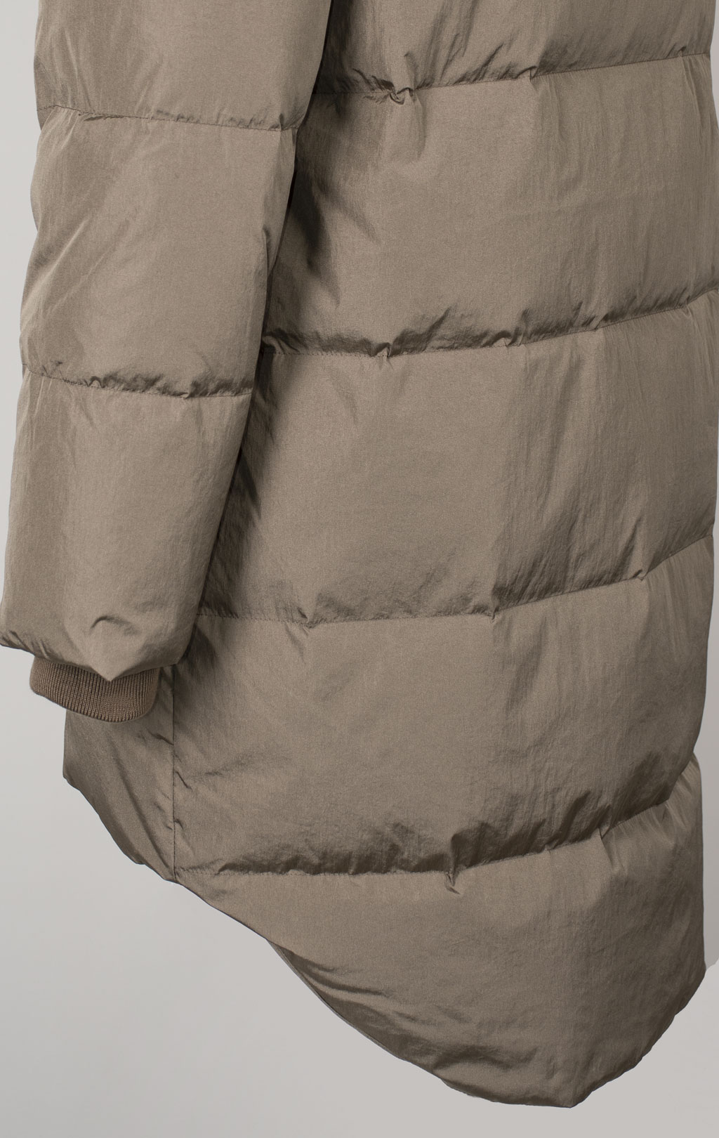 Женская куртка ALPHA INDUSTRIES SIERRA CONVERTIBLE JACKET FW 24/25 coyote brown 