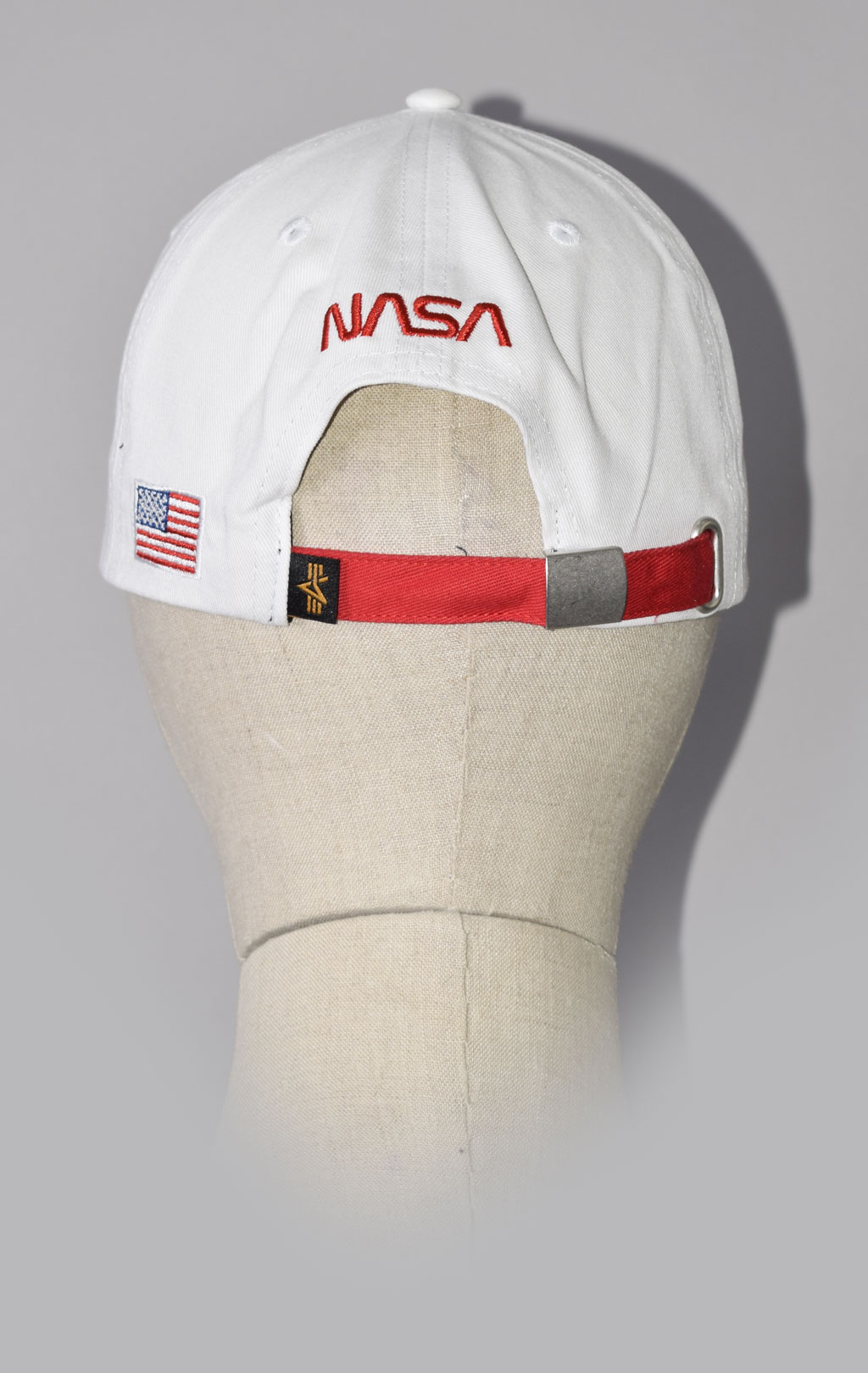 Бейсболка ALPHA INDUSTRIES NASA WORM LOGO CAP SS 23 white 