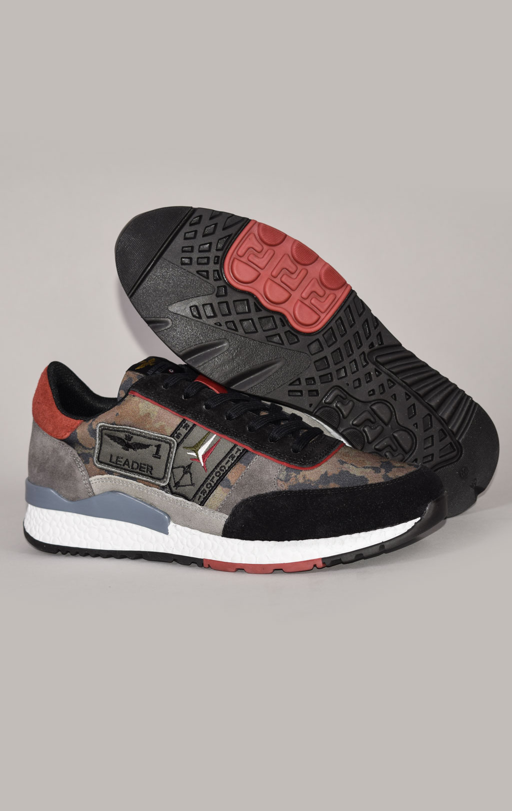 Кроссовки AERONAUTICA MILITARE SS 22 m/PT camouflage/grigio medio (SC 202) 