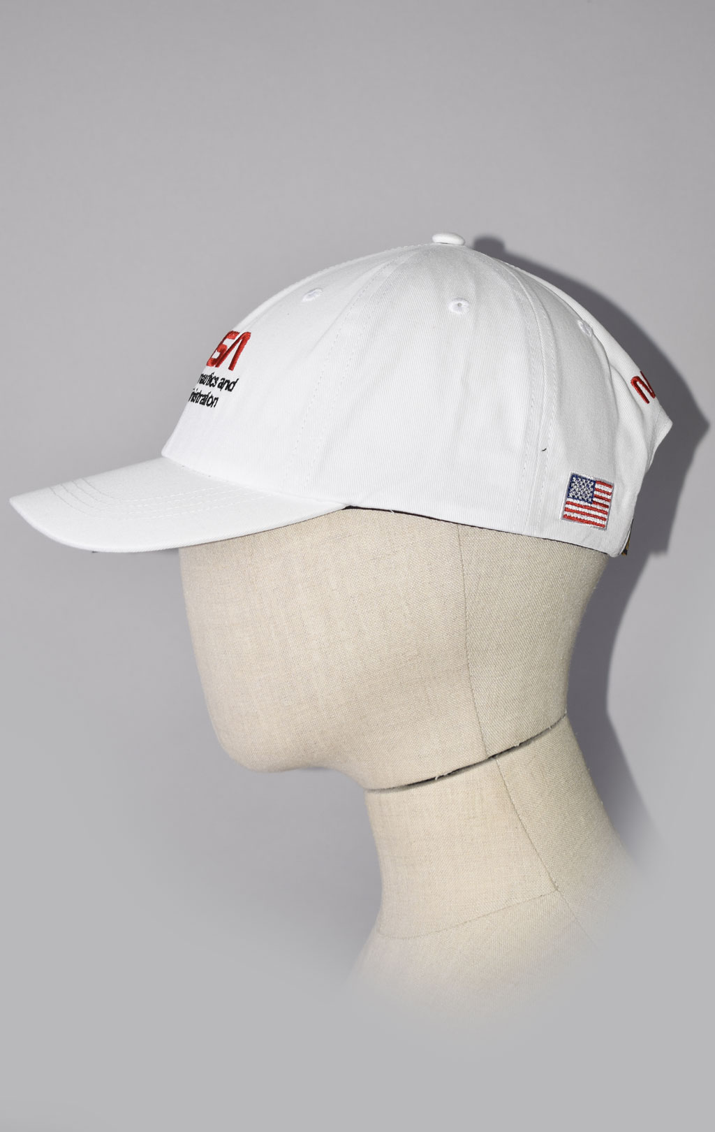 Бейсболка ALPHA INDUSTRIES NASA WORM LOGO CAP SS 23 white 