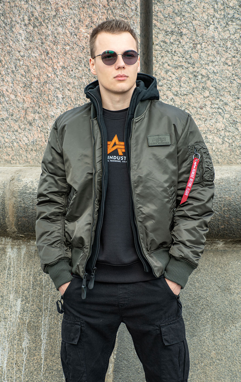Куртка-бомбер лётная ALPHA INDUSTRIES D-Tec MA-1 black olive 