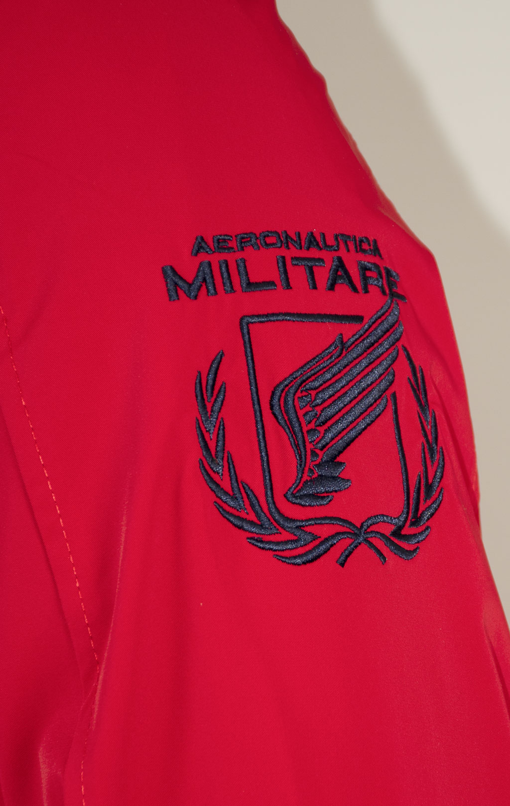 Ветровка AERONAUTICA MILITARE SS 25 m/BD tango red (AB 2204) 