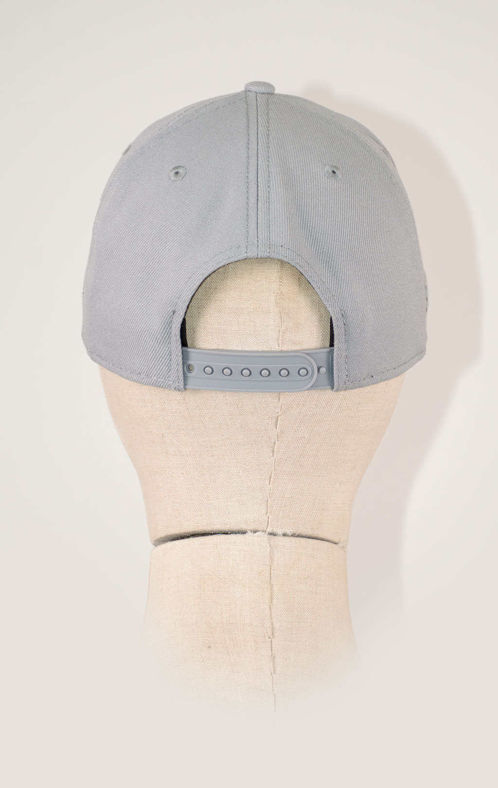 Бейсболка ALPHA INDUSTRIES ALPHA INDUSTRIES 94 FW 25/26 light gray 