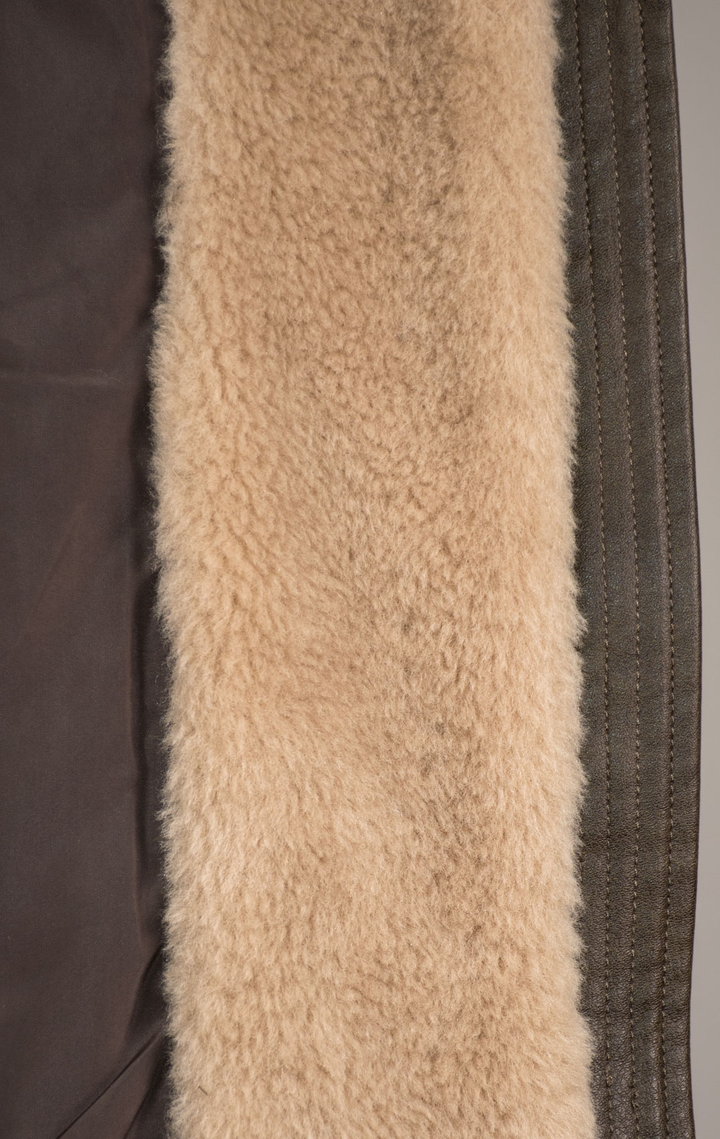 Женская куртка AERONAUTICA MILITARE FW 25/26/CN cammello/cioccolato (AB 3004) 