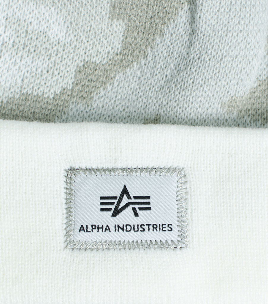 Шапка ALPHA INDUSTRIES X-FIT CAMO BEANIE white camo 