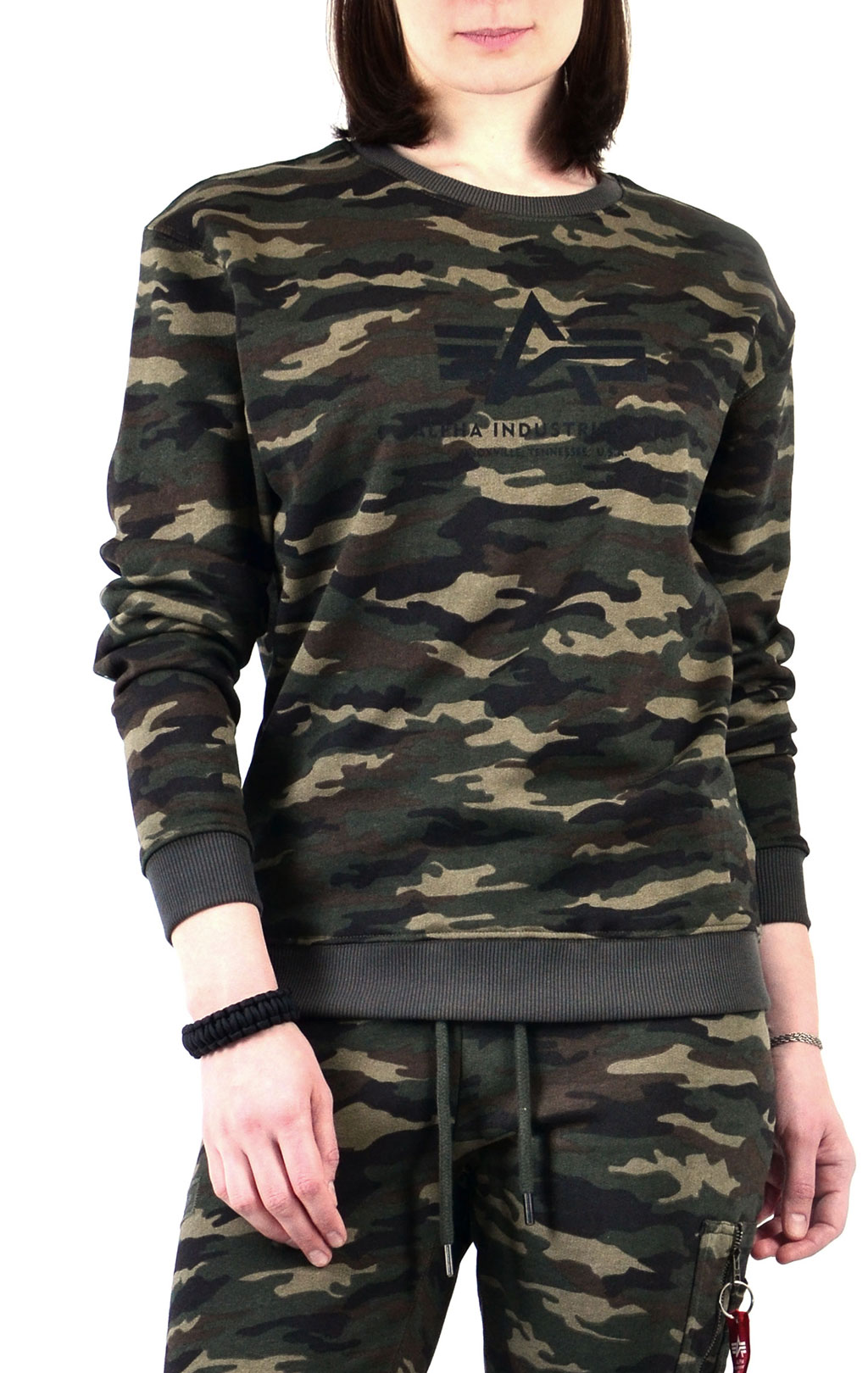 Женский свитшот ALPHA INDUSTRIES LOGO SWEATER camo woodland 65 