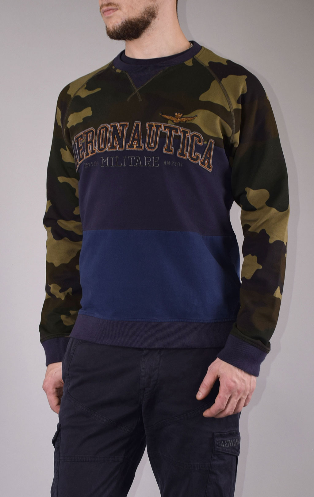 Свитшот AERONAUTICA MILITARE FW 19/20 camouflage/blue (FE 1444) 