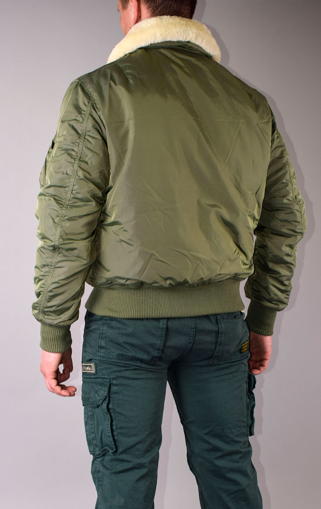 Куртка-пилот ALPHA INDUSTRIES INJECTOR-III sage green 