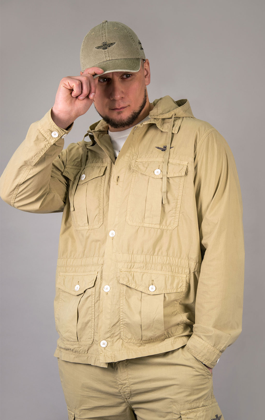 Ветровка AERONAUTICA MILITARE SS 24 m/AL sand washed (AC 020) 