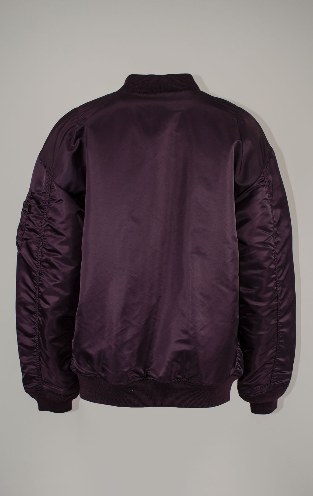 Женская куртка-бомбер лётная ALPHA INDUSTRIES CORE MA-1 plum 