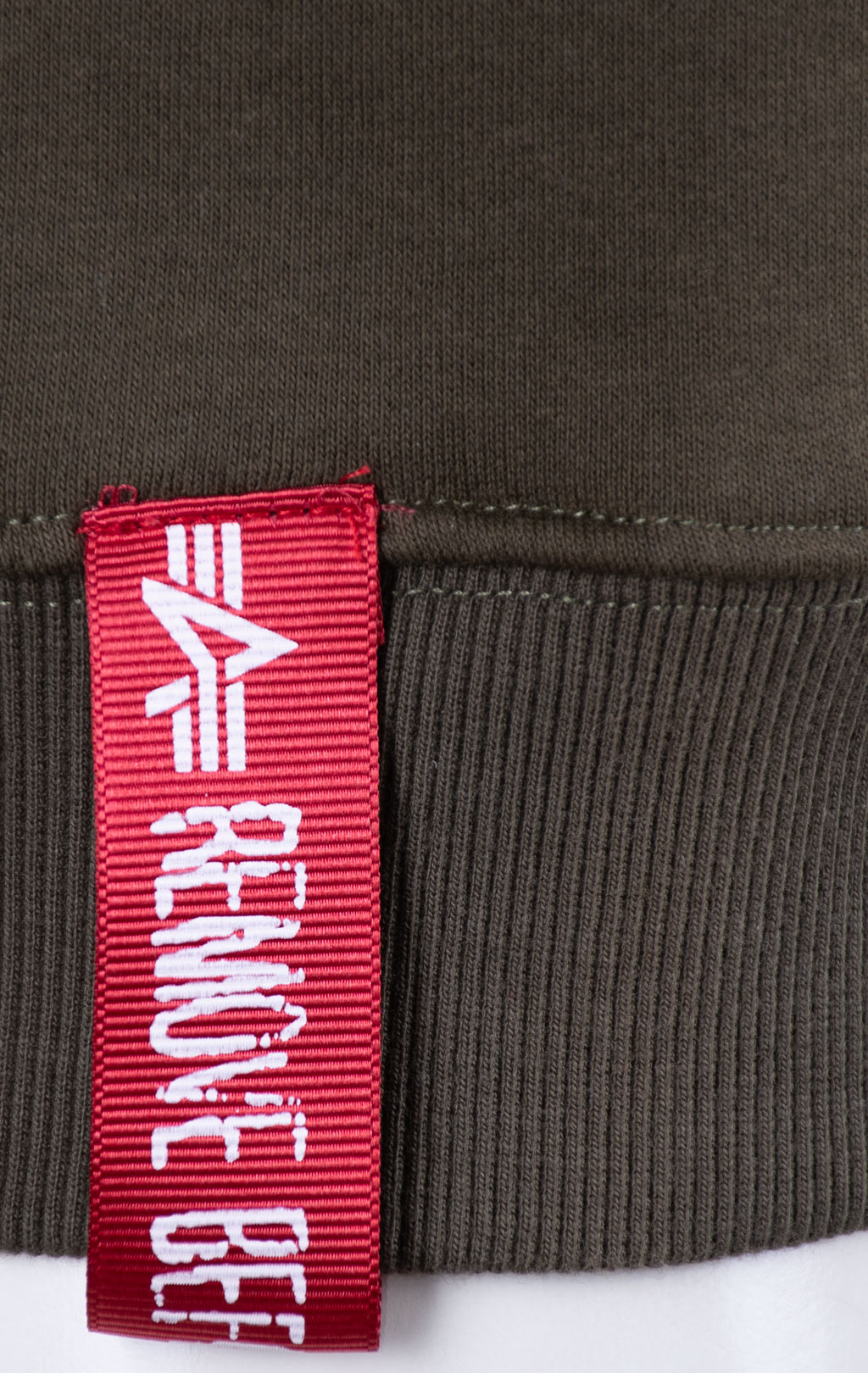 Свитшот ALPHA INDUSTRIES BASIC SWEATER olive camo 