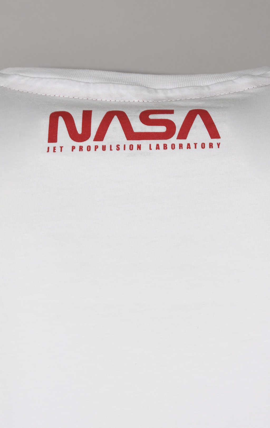 Футболка ALPHA INDUSTRIES NASA GRAND TOUR white 