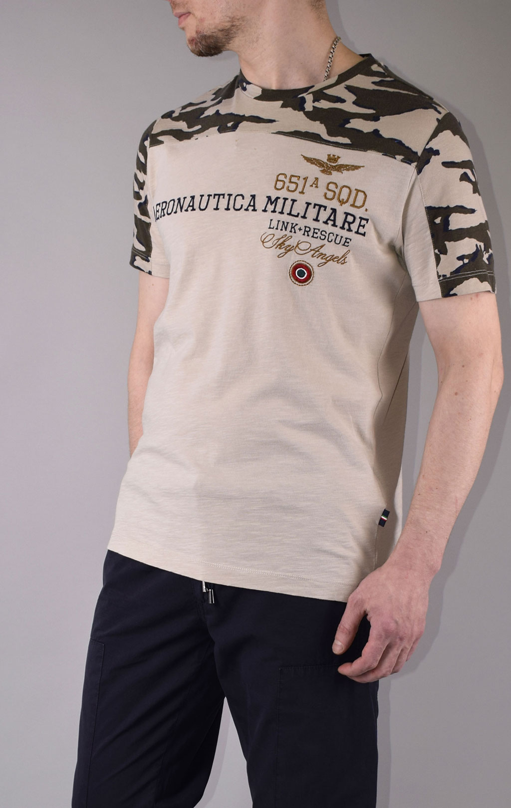 Футболка AERONAUTICA MILITARE SS 20/TR camouflage/sabbia (TS 1749)