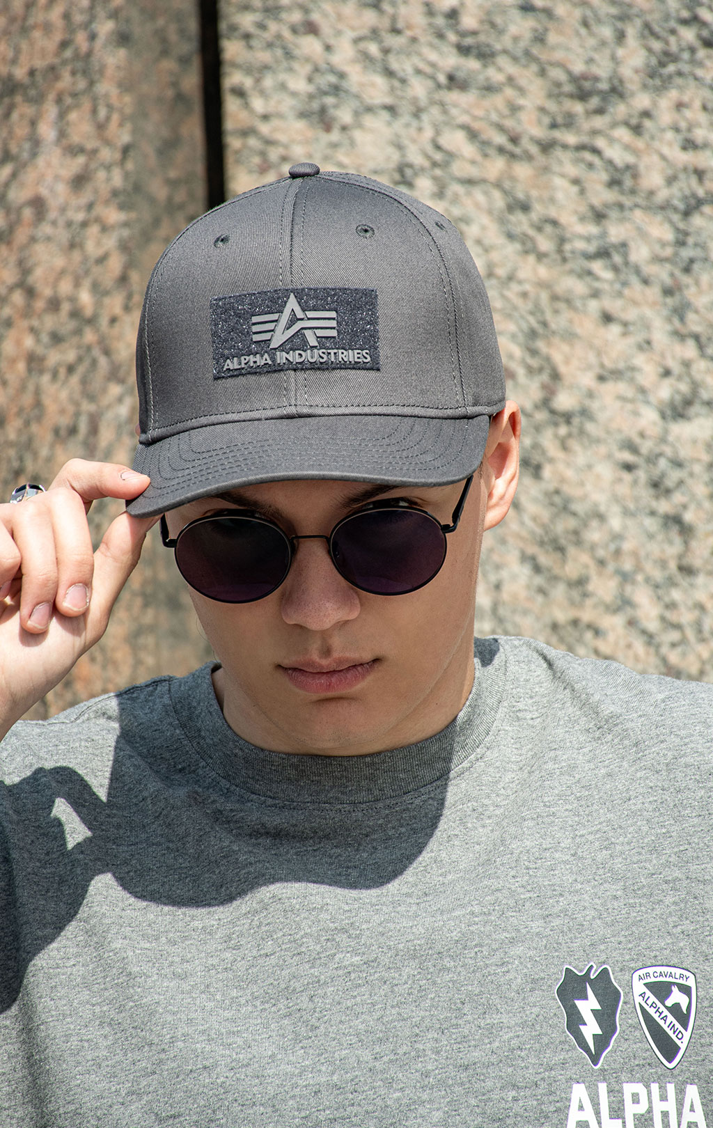 Бейсболка ALPHA INDUSTRIES VELCRO CAP vintage grey 