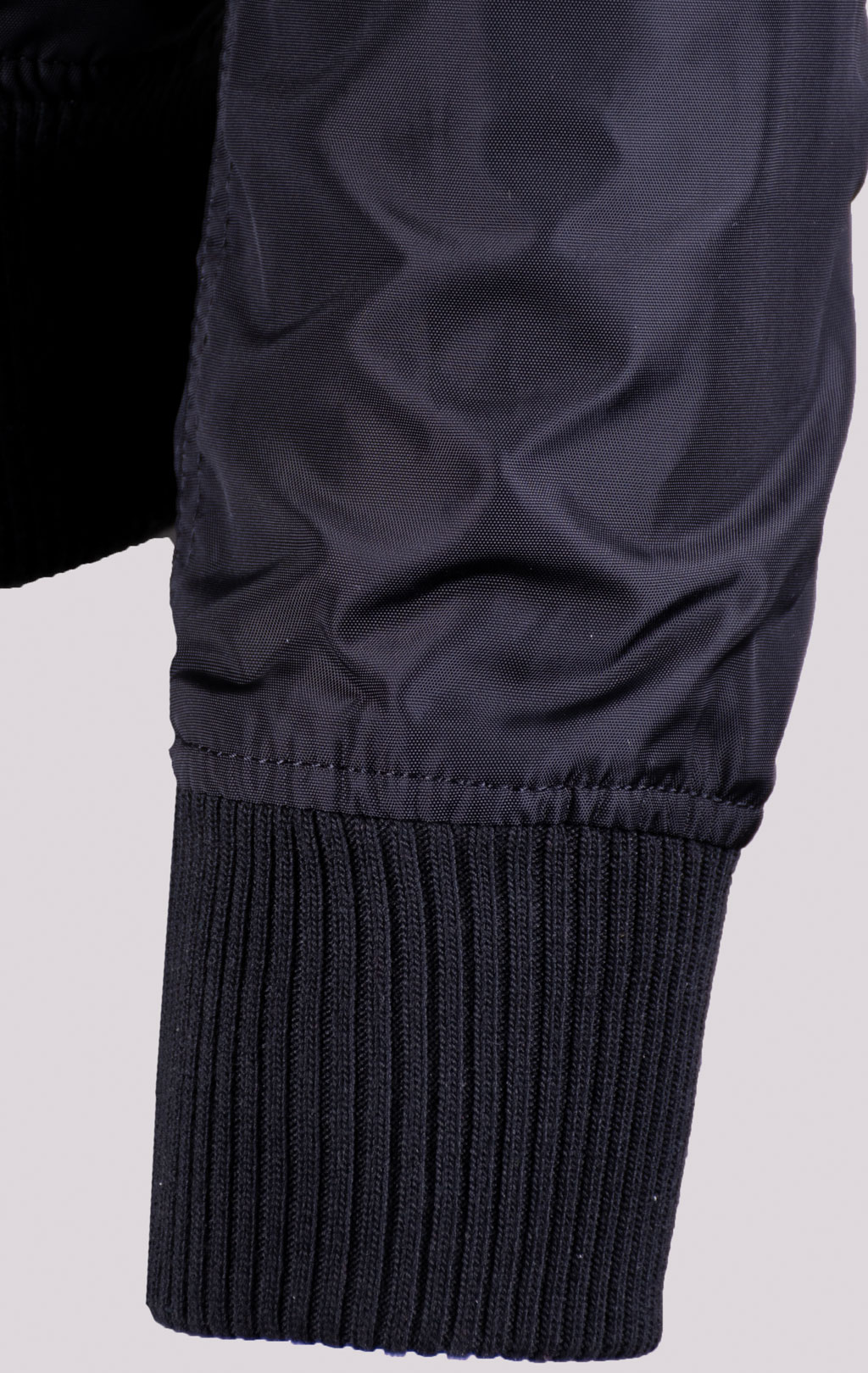Ветровка-бомбер ALPHA INDUSTRIES MA-1 TT black 