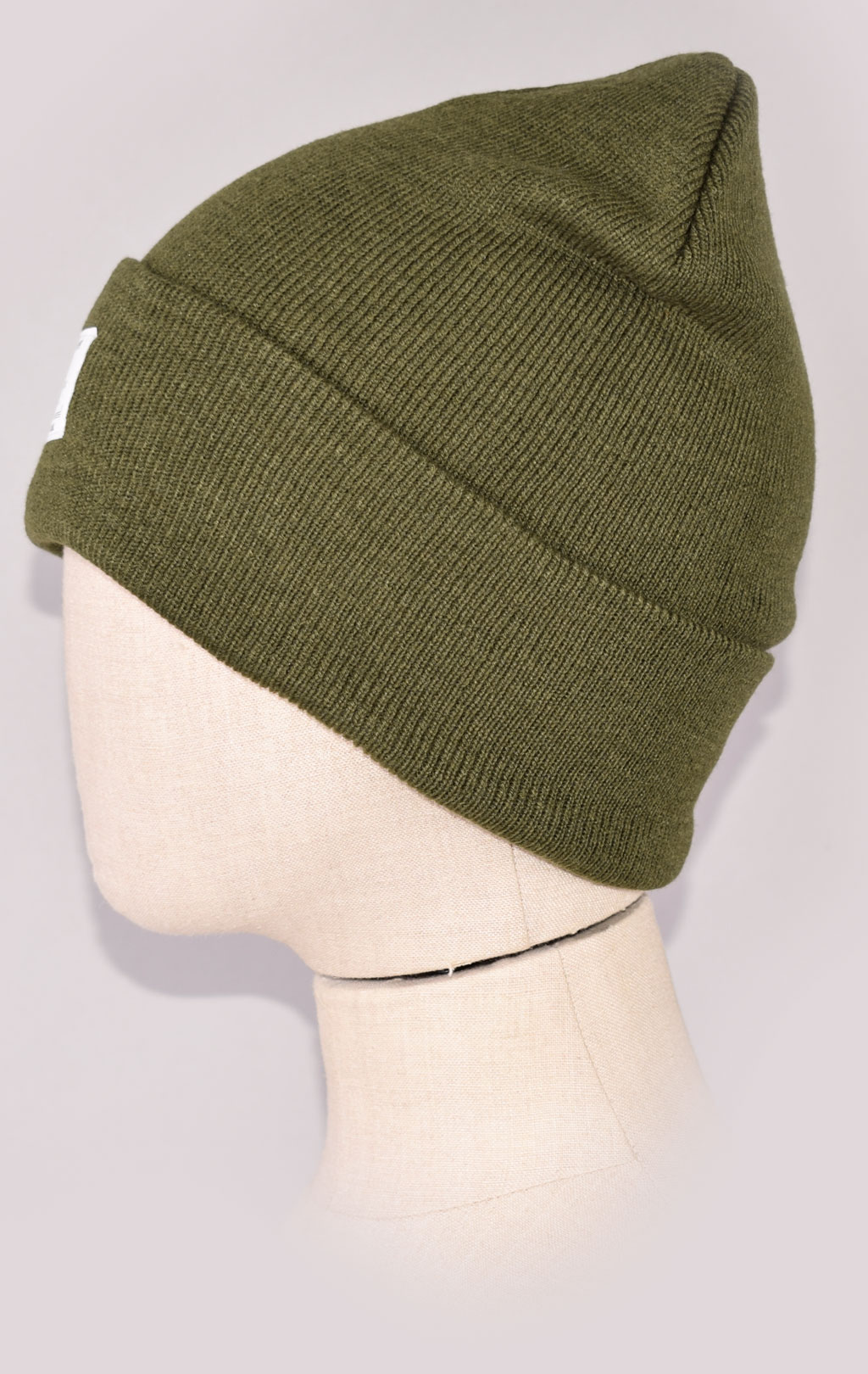 Шапка ALPHA INDUSTRIES ESSENTIAL BEANIE FW 21/22 olive 