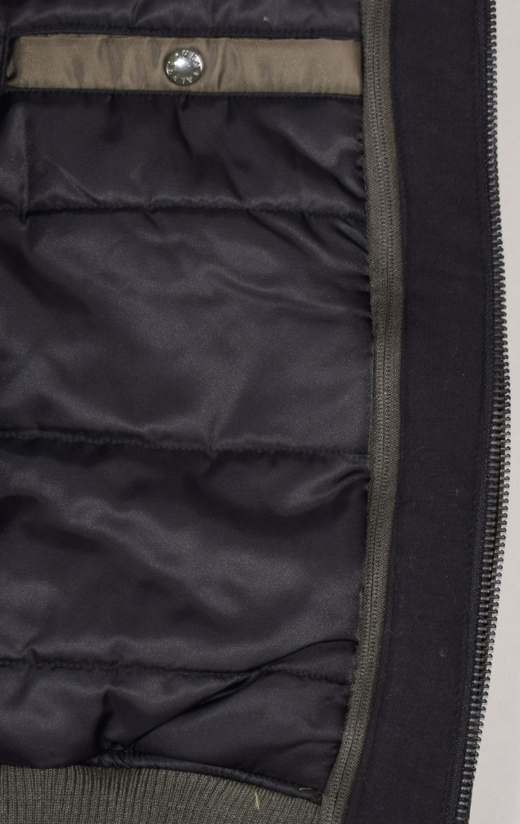 Куртка-бомбер лётная ALPHA INDUSTRIES D-Tec MA-1 black olive 