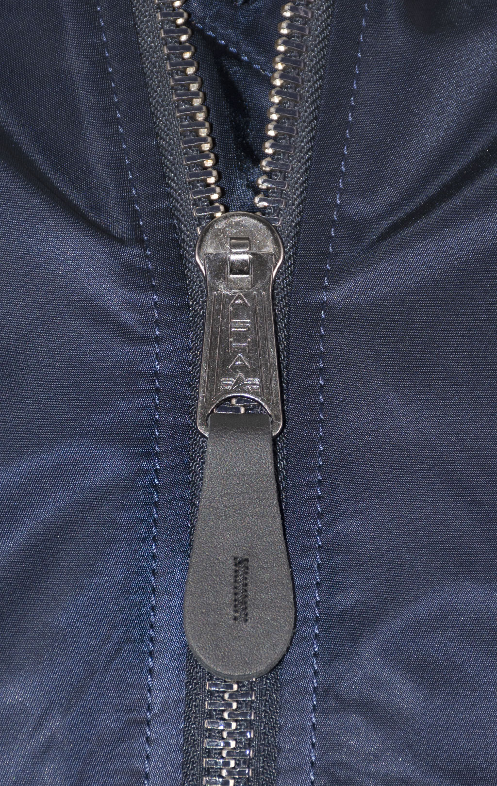 Бомбер ALPHA INDUSTRIES SLIM FIT/EUROPEAN FIT MA-1 FW 21/22 m rep. blue 