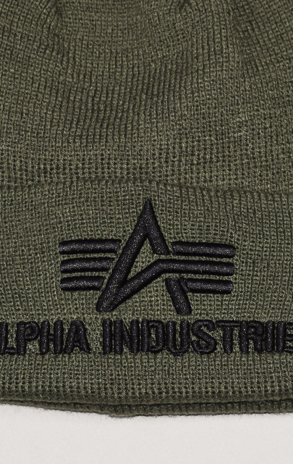 Шапка ALPHA INDUSTRIES 3D BEANIE dark green 