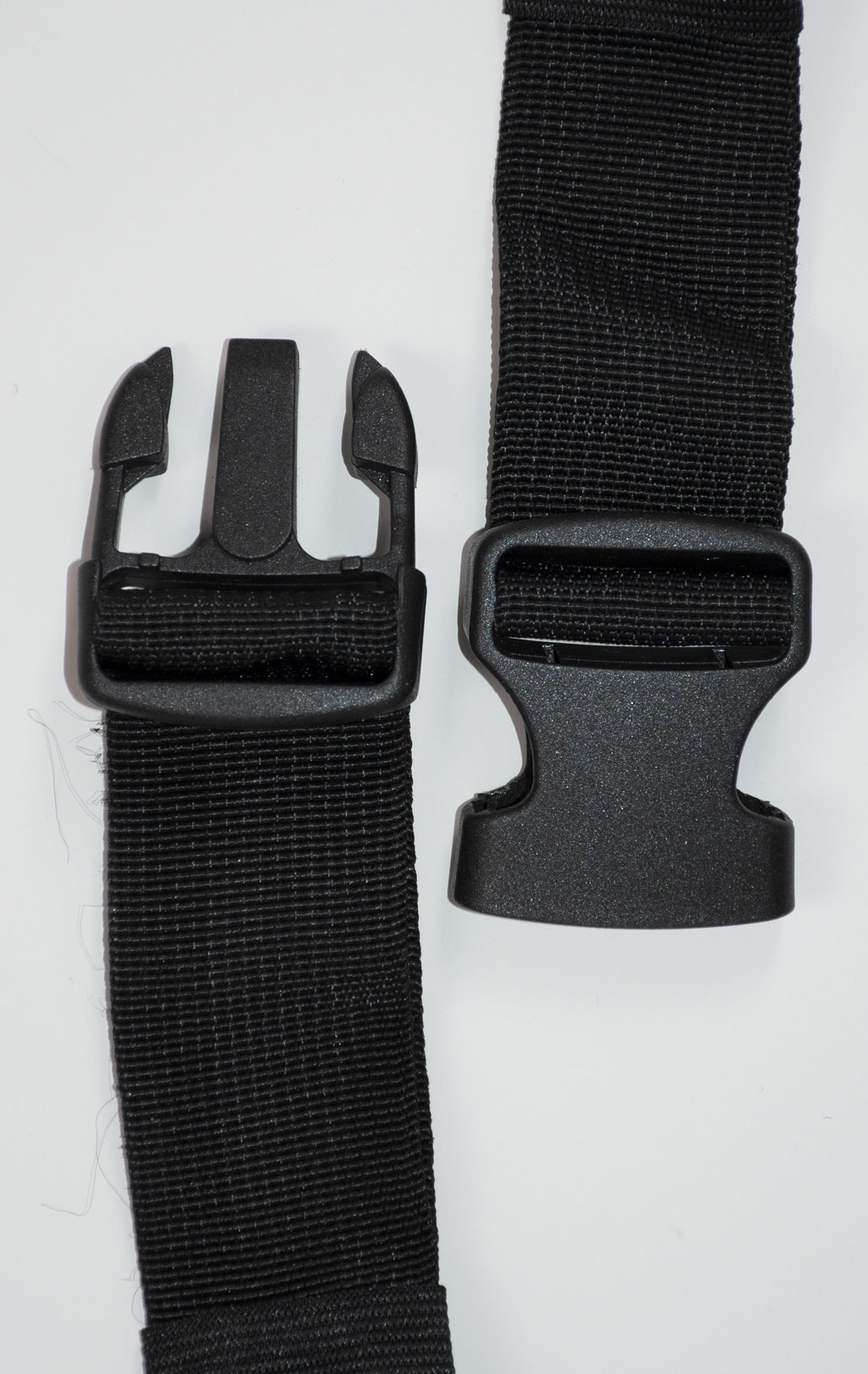 Сумка поясная ALPHA INDUSTRIES TACTICAL WAIST BAG black camo 