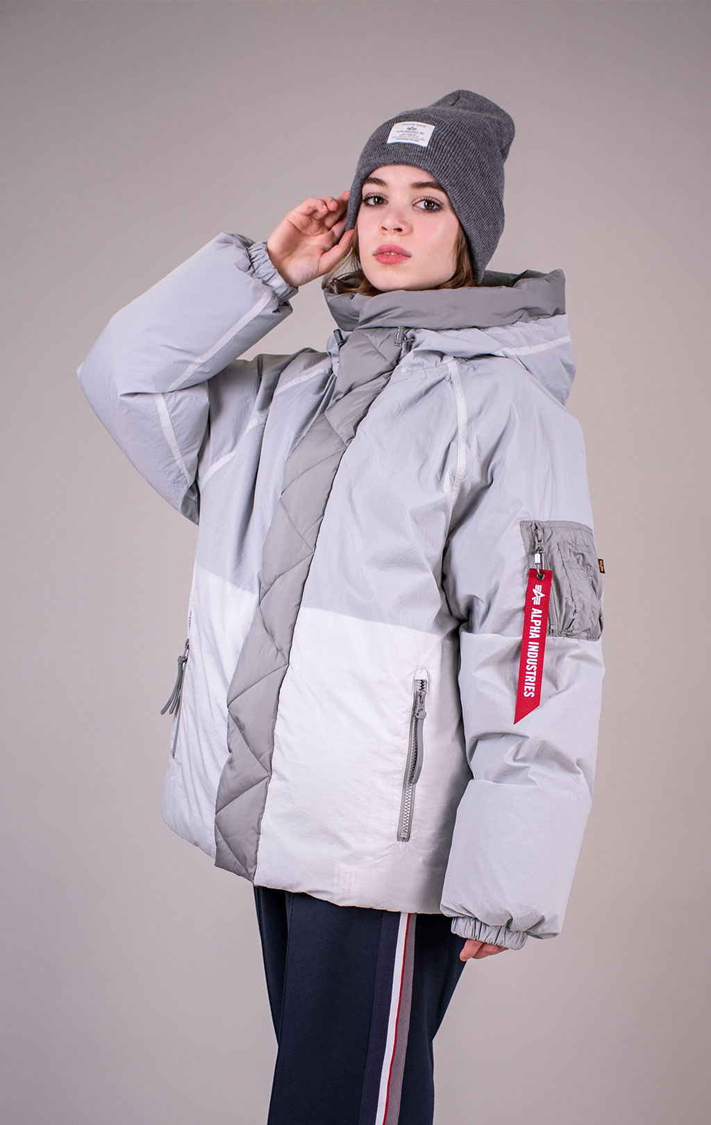 Куртка ALPHA INDUSTRIES SHEER PUFFER PARKA FW 25/26 light gray 